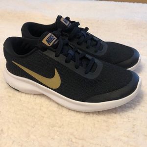 Nike Flex Experience RN 7